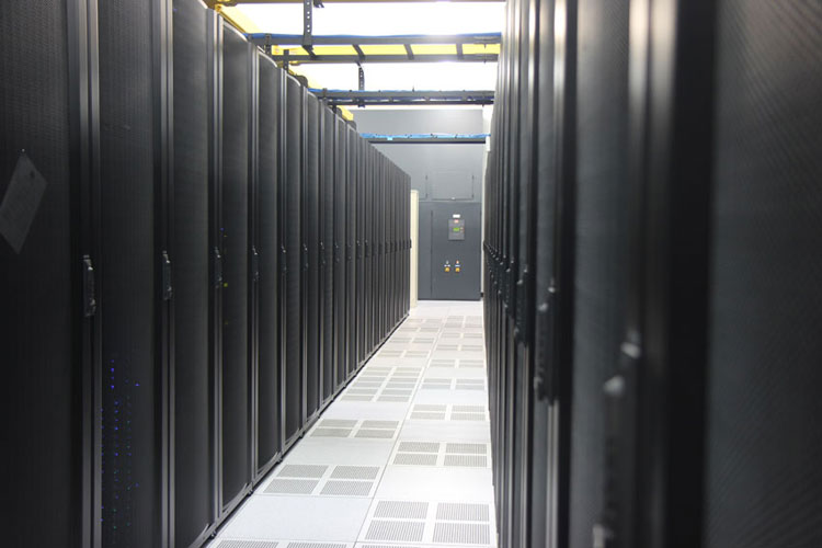 MochaHost-Best Server-and-Domain-Hosting-MochaHost.Com-Silicon-Valley-Northern-CA-Area-California-USA