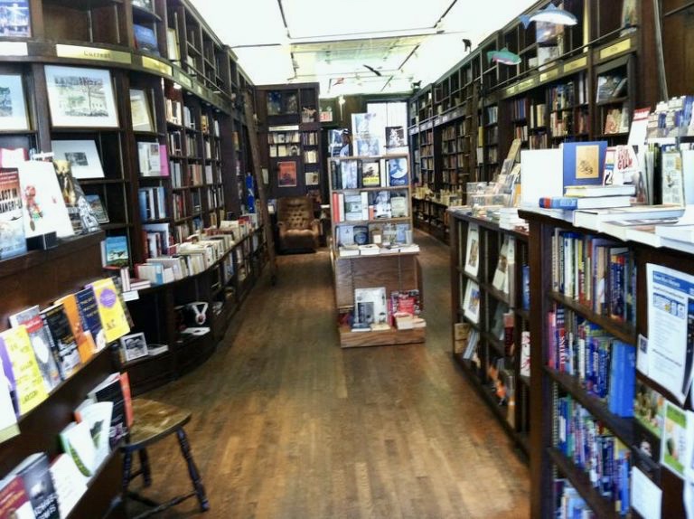 Logos Bookstore logosbookstorenyc.com +1-212-517-7292